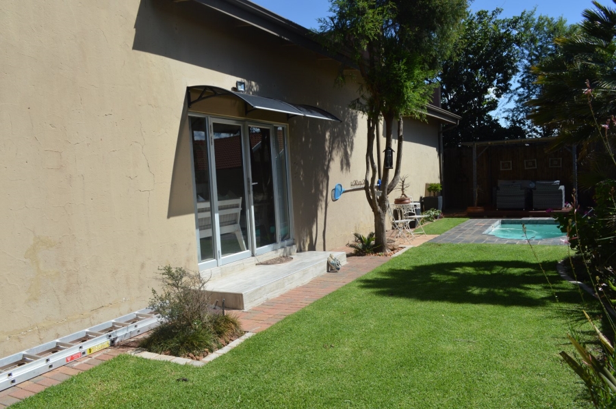 3 Bedroom Property for Sale in Wilkoppies North West